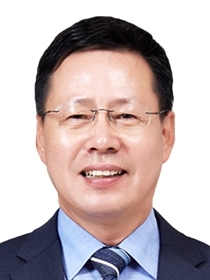 신우용